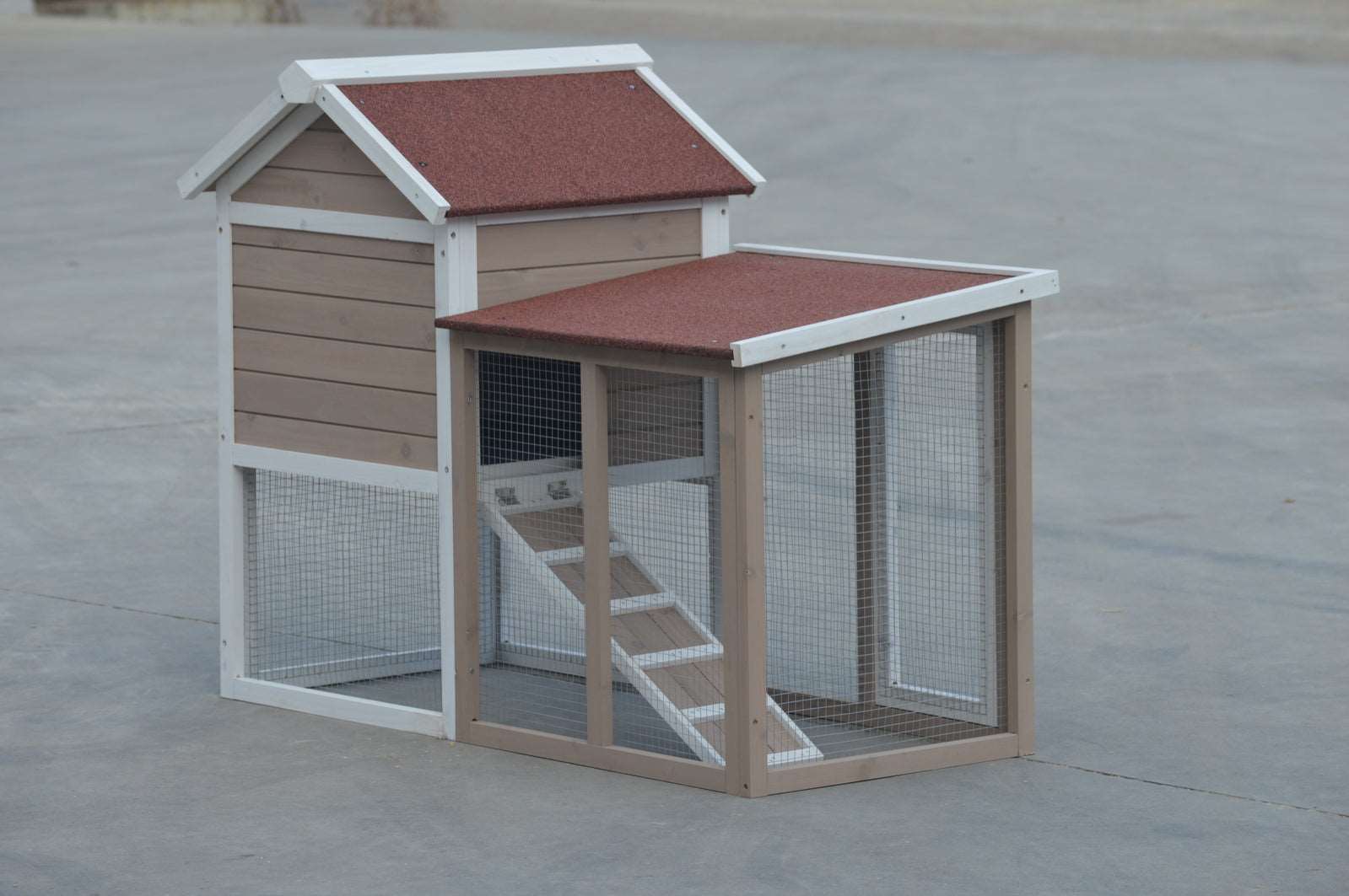 Rabbit hutch cheap on stilts